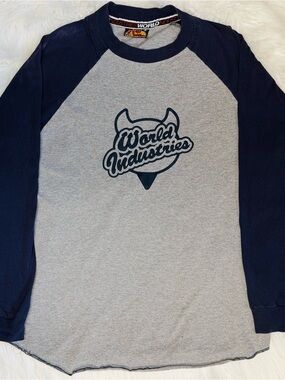 Vintage WORLD INDUSTRIES Raglan Skateboard Company Shirt w/ Classic Devil Logo